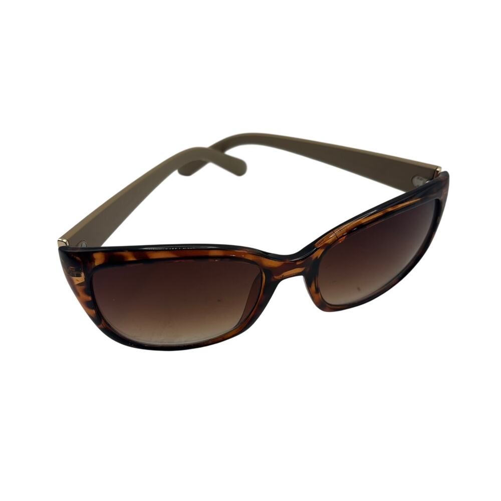 Oscar de la Renta O Sunglasses Tortoise Brown Gradient Lens Designer Eyewear
